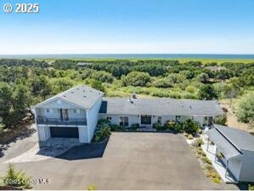 89796 Sea Breeze Dr, Warrenton, OR, 97146-7108 | Card Image