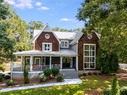 2620 E Piney Point Dr, Douglasville, GA, 30135-4424 | Card Image