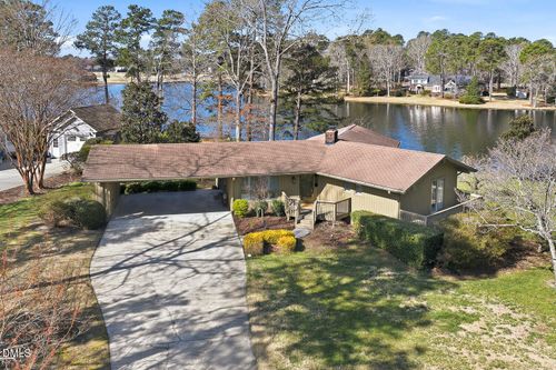 8017 Muirfield Dr, Fuquay Varina, NC, 27526-7510 | Card Image