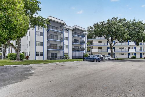306-6001 N Falls Circle Dr, Lauderhill, FL, 33319-6826 | Card Image