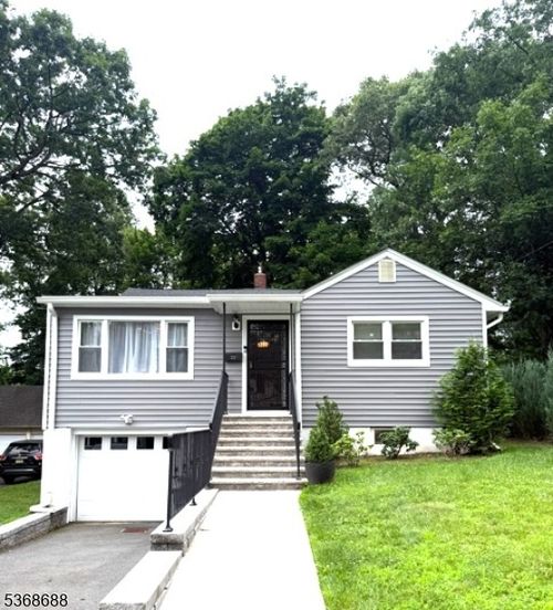 22 Marmon Ter, West Orange, NJ, 07052-2229 | Card Image
