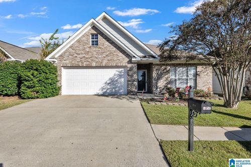 1030 Windsor Pkwy, MOODY, AL, 35004-3021 | Card Image