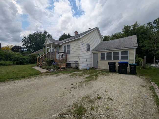 5166 County Rd 9, House other with 2 bedrooms, 1 bathrooms and 4 parking in New Lowell ON | Image 11