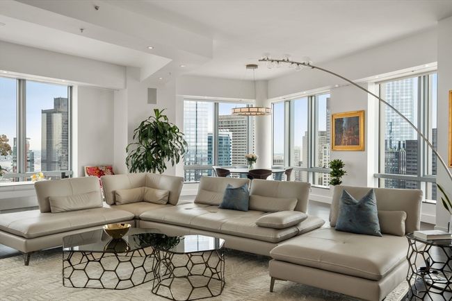 PH2B - 1 Avery St, Condo with 3 bedrooms, 5 bathrooms and null parking in Boston MA | Image 8