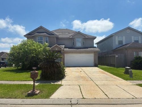1111 Artesa Dr, Marrero, LA, 70072-5970 | Card Image