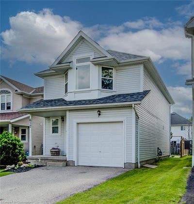 617 Royal Fern St, House other with 3 bedrooms, 2 bathrooms and 3 parking in Waterloo ON | Image 2