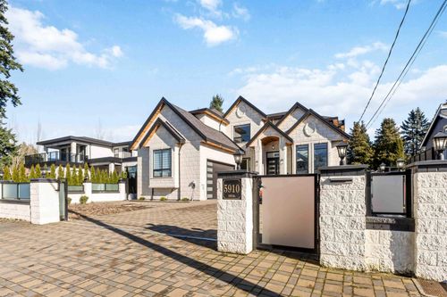 5910 182 St, Surrey, BC, V3S4M7 | Card Image