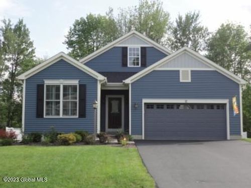 8 Wheatfield Way, Halfmoon, NY, 12118 | Card Image