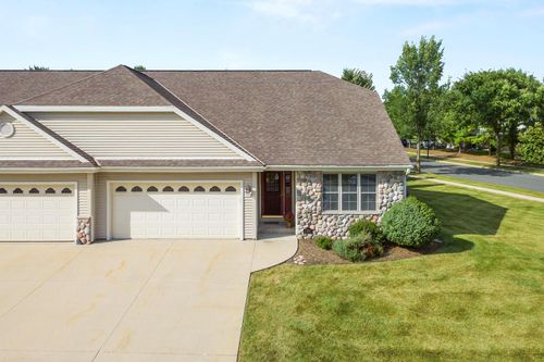 1984 Comanche Court, Grafton, WI, 53024 | Card Image