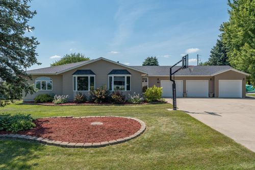 432 3rd Ave, Pemberton, MN, 56078-9730 | Card Image