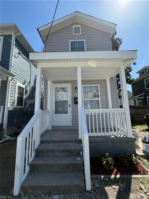 809 Lexington St, Norfolk, VA, 23504-2428 | Card Image