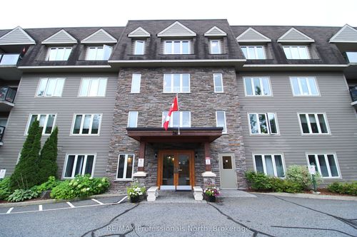 402-26 Dairy Lane, Huntsville, ON, P1H0A4 | Card Image