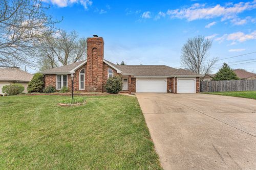 1475 E Burntwood Street, Springfield, MO, 65803 | Card Image