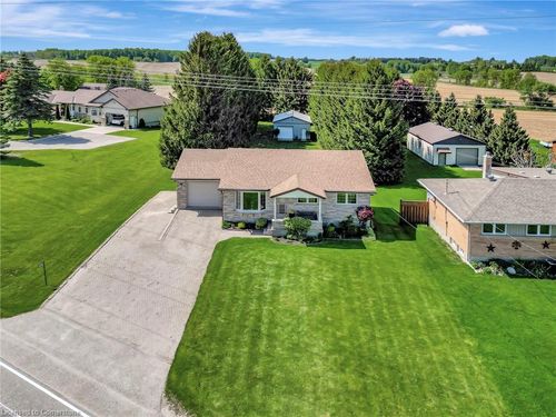 1548 Erb'S Rd, Saint Agatha, ON, N0B2L0 | Card Image