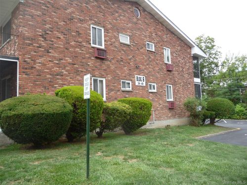 apt-46-810 Blooming Grove Tpke, New Windsor, NY, 12553-8153 | Card Image