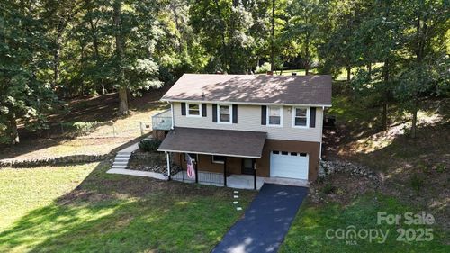 1200 Bales Chapel Rd, Jamestown, NC, 27282-9121 | Card Image