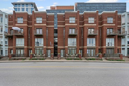 apt-301-807 18th Ave S, Nashville, TN, 37203-3352 | Card Image