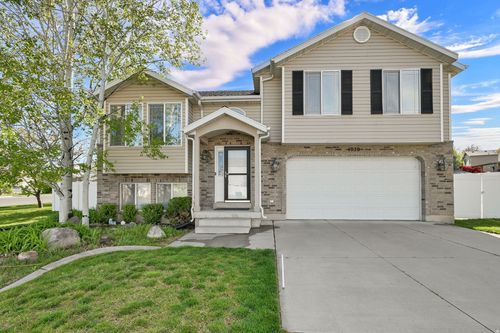 4020 Westlake Dr, Roy, UT, 84067 | Card Image