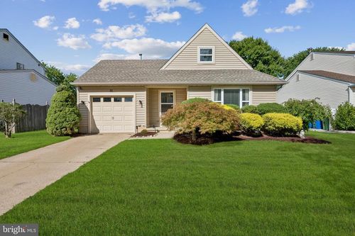 31 Faybrooke Dr, MARLTON, NJ, 08053-5319 | Card Image