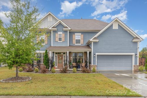 797 Oak Manor Dr Se, Concord, NC, 28025-0044 | Card Image