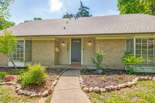3968 Lost Creek Dr, Dallas, TX, 75224-4160 | Card Image