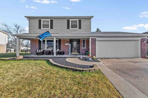 39188 N Blom Drive, Harrison Charter Township, MI, 48045 | Card Image