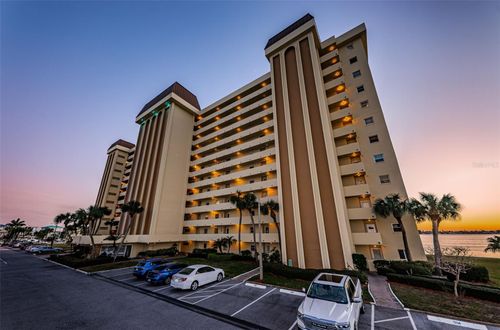 1207-4525 Cove Cir, ST PETERSBURG, FL, 33708-2844 | Card Image