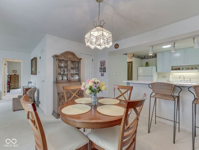 Great flow in this spacious home | Image 14