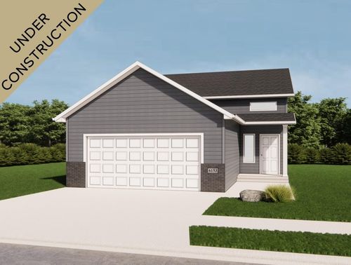 2728 42nd Ave S, Moorhead, MN, 56560-7067 | Card Image