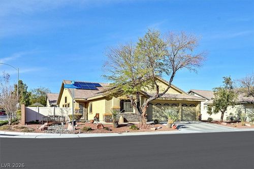 3204 Denvers Dream Ave, North Las Vegas, NV, 89081-6452 | Card Image
