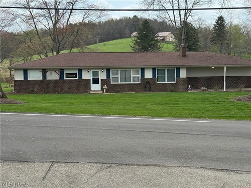 4022 State Route 516 Nw, Dover, OH, 44622-7262 | Card Image
