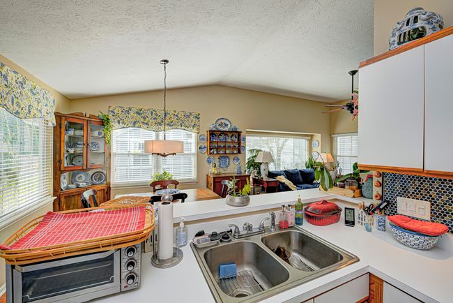 1119 Viburnum Dr, House other with 2 bedrooms, 2 bathrooms and null parking in Indianapolis IN | Image 12