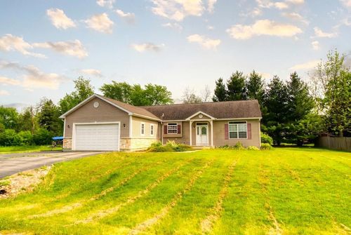 N1525 Overlook Cir, BLOOMFIELD, WI, 53157 | Card Image