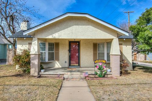 1616 W Avenue J, San Angelo, TX, 76901-4404 | Card Image