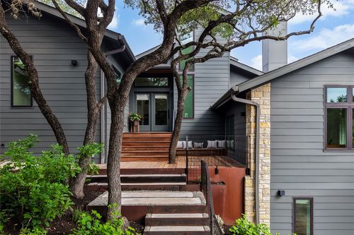 5801 Valley Cir, Austin, TX, 78731-3628 | Card Image