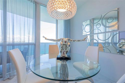 apt-3909-18201 Collins Ave, Sunny Isles Beach, FL, 33160-5143 | Card Image