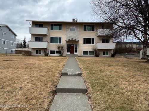 6952 Weimer Rd, Anchorage, AK, 99502-2929 | Card Image