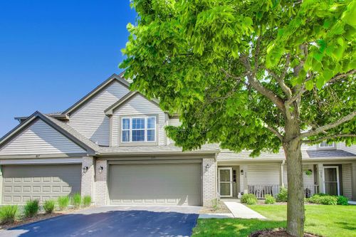 315 Poplar Ct, Lindenhurst, IL, 60046-4922 | Card Image