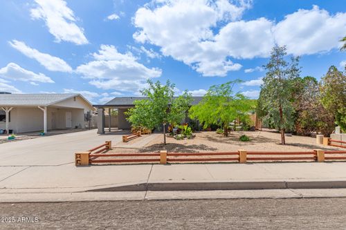 313 W Utopia Rd, Phoenix, AZ, 85027-4740 | Card Image