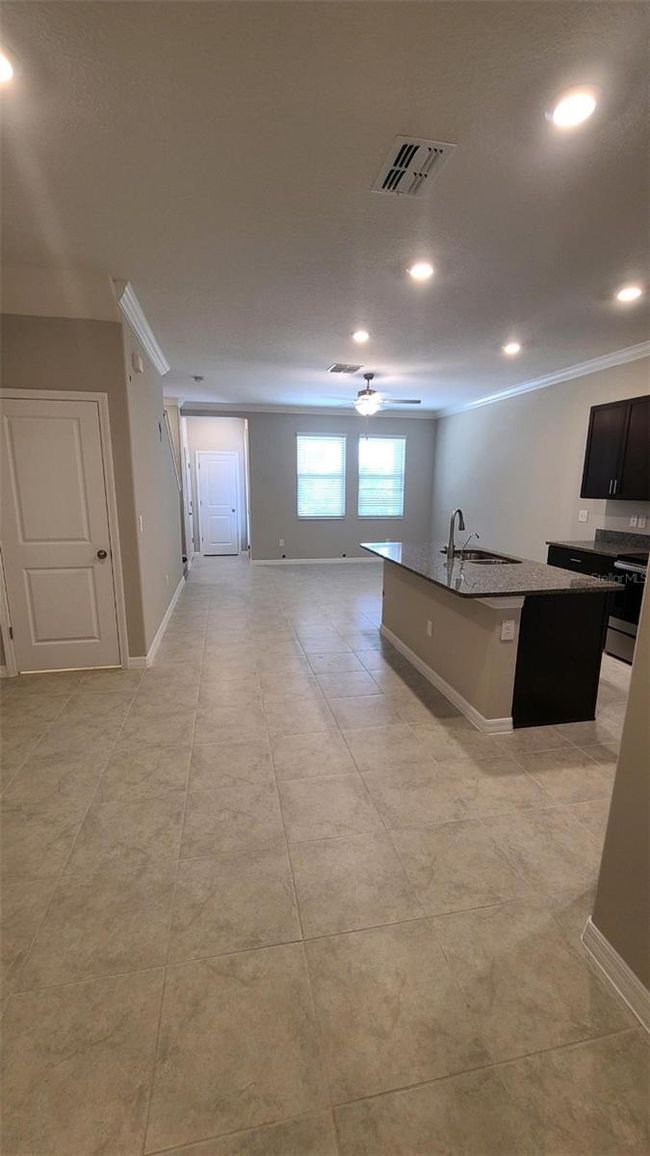 31559 Blue Passing Loop, Townhouse with 3 bedrooms, 2 bathrooms and null parking in Wesley Chapel FL | Image 3