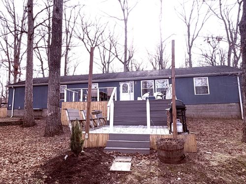 2235 Chesapeake Ln, Centralia, IL, 62801-8746 | Card Image