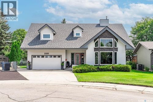 235 Sebestyen Terr, Saskatoon, SK, S7K6R8 | Card Image