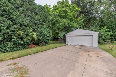 1087 Packard Drive, House other with 3 bedrooms, 1 bathrooms and null parking in Akron OH | Image 3