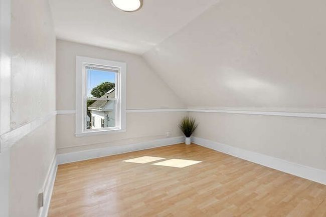 APT-2 - 9 Foster St, Condo with 4 bedrooms, 2 bathrooms and null parking in Gloucester MA | Image 14