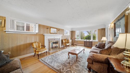 3537 W 31 Ave, Vancouver, BC, V6S1X8 | Card Image