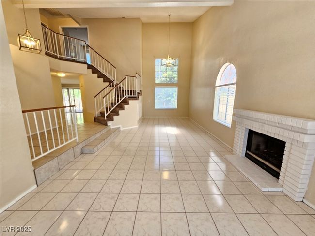 1423 Harmony Hill Dr, House other with 4 bedrooms, 3 bathrooms and null parking in Henderson NV | Image 4