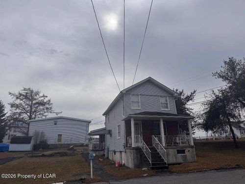 11 Napoli St, Wilkes Barre, PA, 18702-7106 | Card Image
