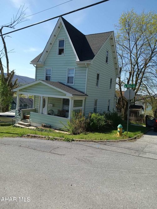 417 N 12th St, Altoona, PA, 16601-6142 | Card Image