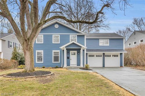 20252 Westhaven Ln, Rocky River, OH, 44116-4058 | Card Image