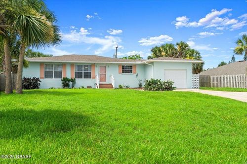1026 Bel Aire Dr, Daytona Beach, FL, 32118-3635 | Card Image